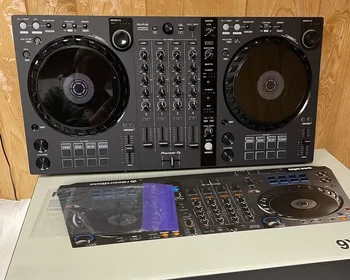(НОВА ОТСТЪПКА) Pioneer DDJ DJ-1000SRT 4-палубни контролер за Serato DJ Controller 1 поръчка