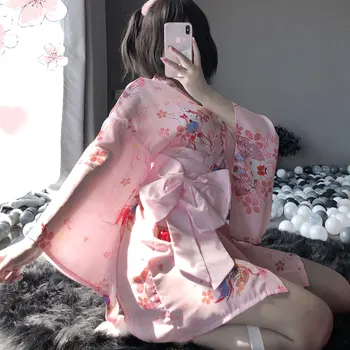 Униформи на японското кимоно 