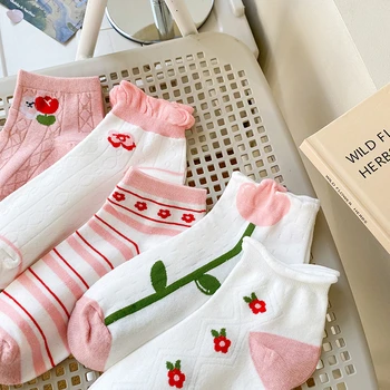 Дамски къси чорапи, Удобни чорапи в ивица с хубав анимационни заек и розово цвете, Женски смешни Ежедневни Дишащи памучни чорапи до глезена